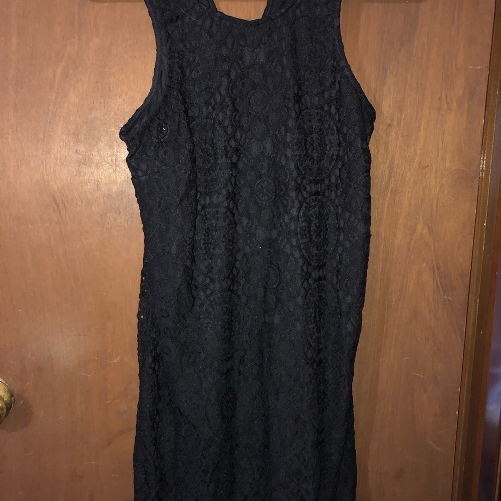 Black sleeveless Lace dress Large